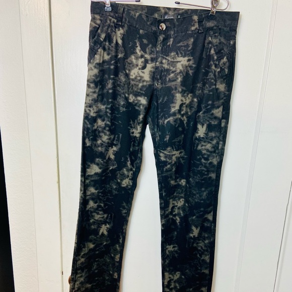 5CM Bleach Wash Como Jeans Size 32 - Picture 1 of 9